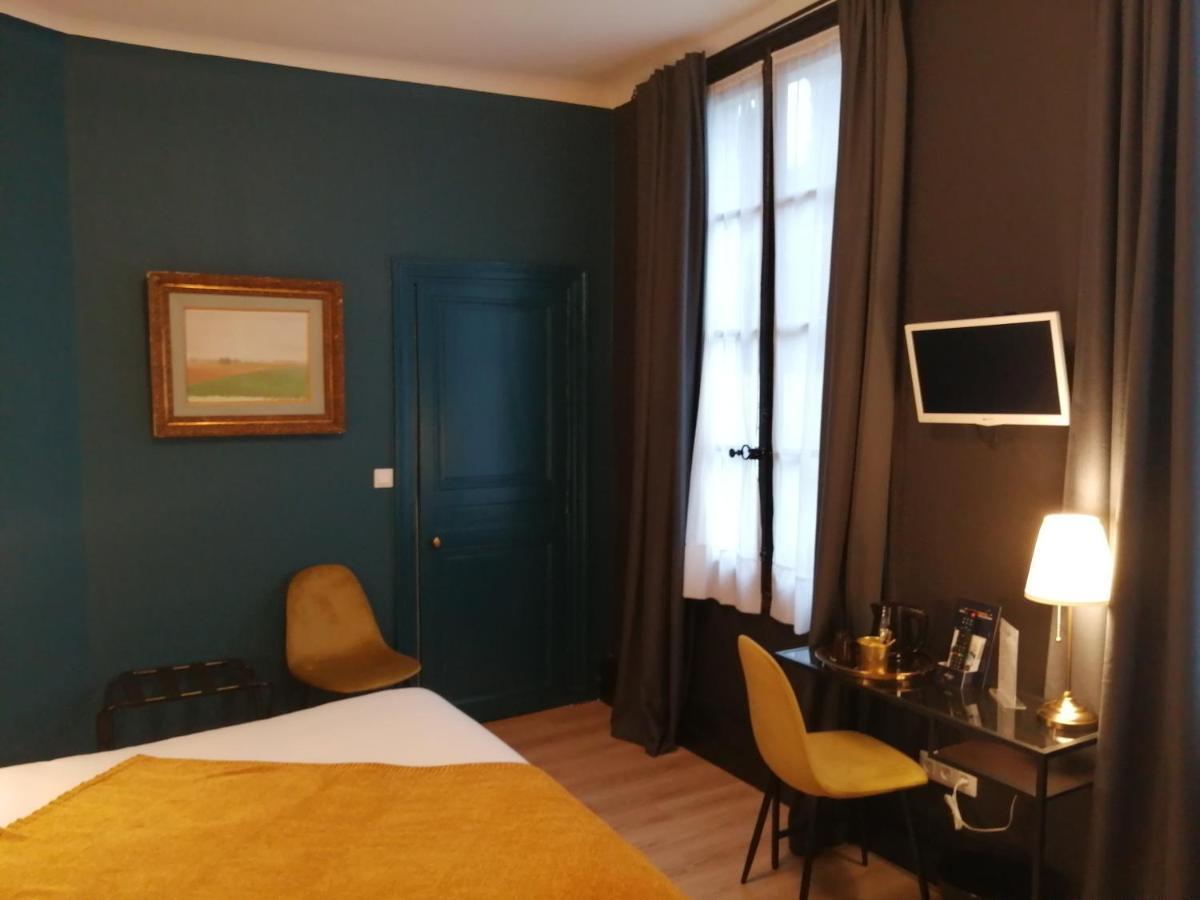 Hotel Du Cygne Tours 3* Tours